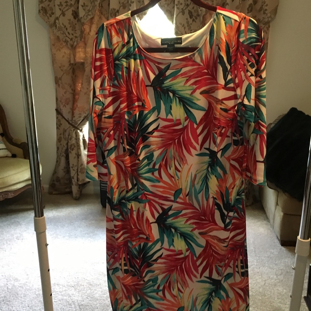Tropical print pull over dress, 3/4 length sleeves